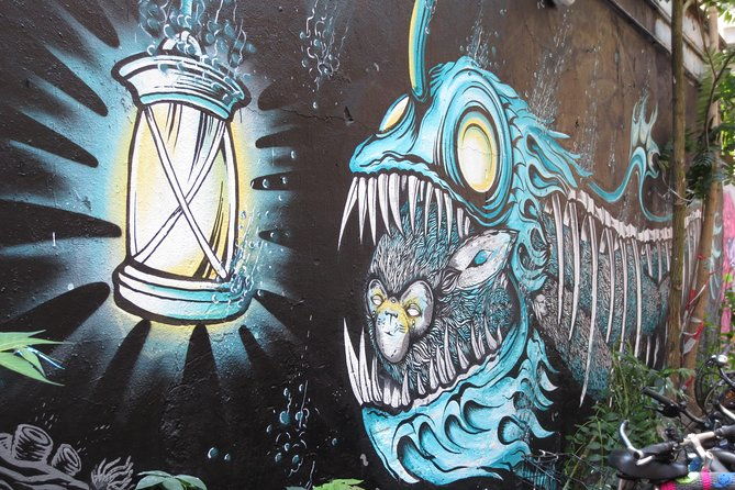 berlin-city-walking-tour-of-scheunenviertel-and-hackesche-hofe-in-berlin-mitte