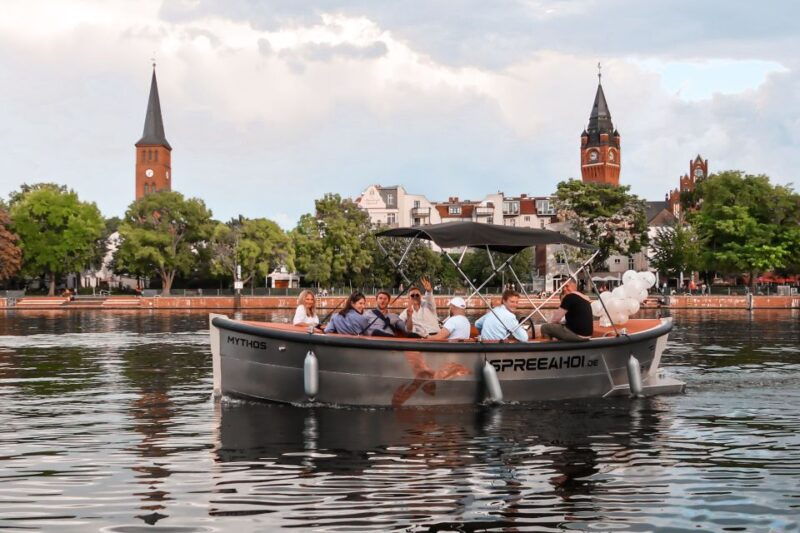 berlin-electric-boat-rental-for-self-driving-2-hrs