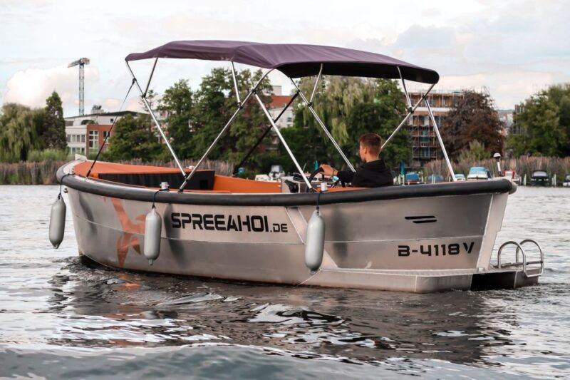 berlin-electric-boat-rental-for-self-driving-2-hrs