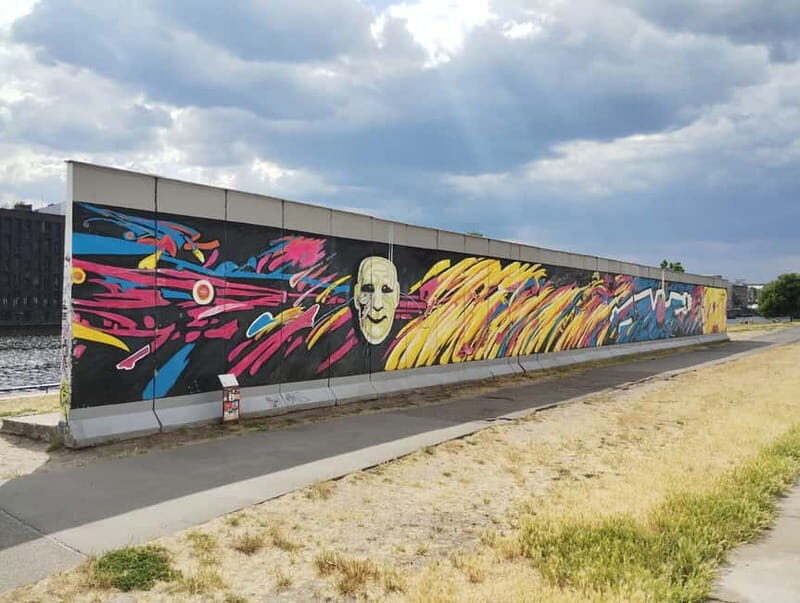 Berlin Friedrichshain: Urban Walk of Grit and Gentrification - Practical Details and What to Expect