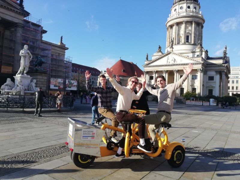 berlin-fun-private-guided-sightseeing-tours-with-teambikes