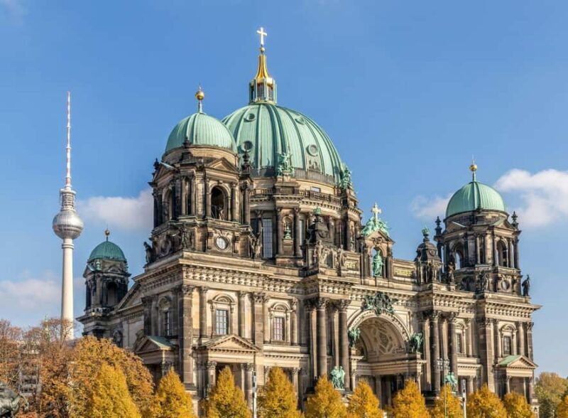 Berlin: German Spy Museum Ticket & Digital City Tour - Key Points