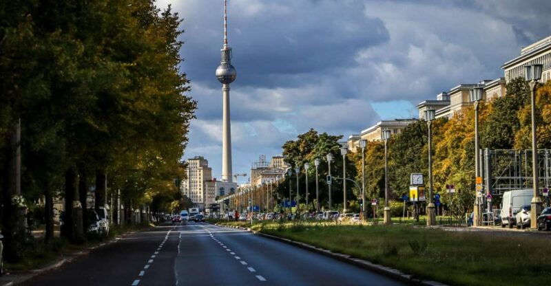 berlin-guided-walking-tour-in-english