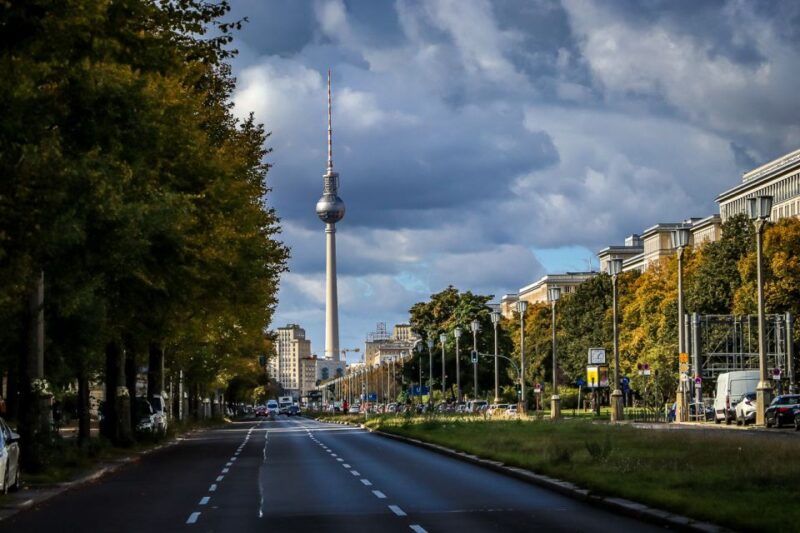 berlin-guided-walking-tour-in-english