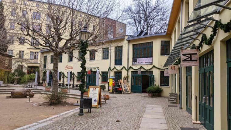 berlin-historic-backyards-guided-neighbourhood-walk