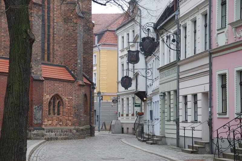 Berlin: Historic Center Walking Tour with a Real Berliner - A Deep Dive into the Experience