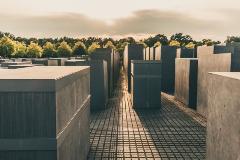 berlin-historical-highlights-walking-tour