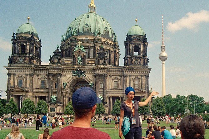 Berlin History Walking Tour with a French-Speaking Guide - Starting Point: Potsdamer Platz