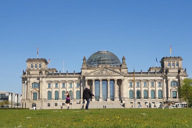 Berlin History Walking Tour with a French-Speaking Guide - Museum Island and Alexanderplatz: The Heart of Modern Berlin