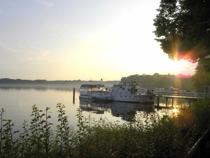 berlin-humboldt-in-tegel-self-guided-city-expedition-tour