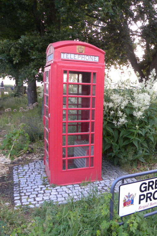 berlin-humboldt-in-tegel-self-guided-city-expedition-tour