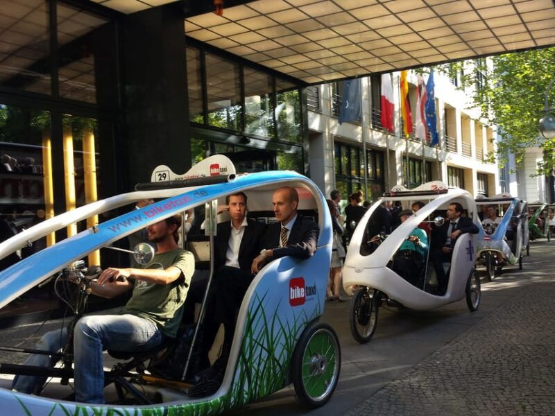 berlin-illuminated-berlin-by-bike-taxi