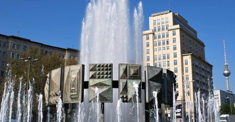 berlin-karl-marx-allee-2-hour-tour