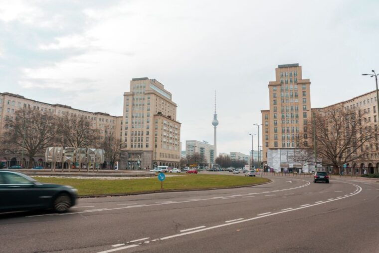 berlin-karl-marx-allee-2-hour-tour