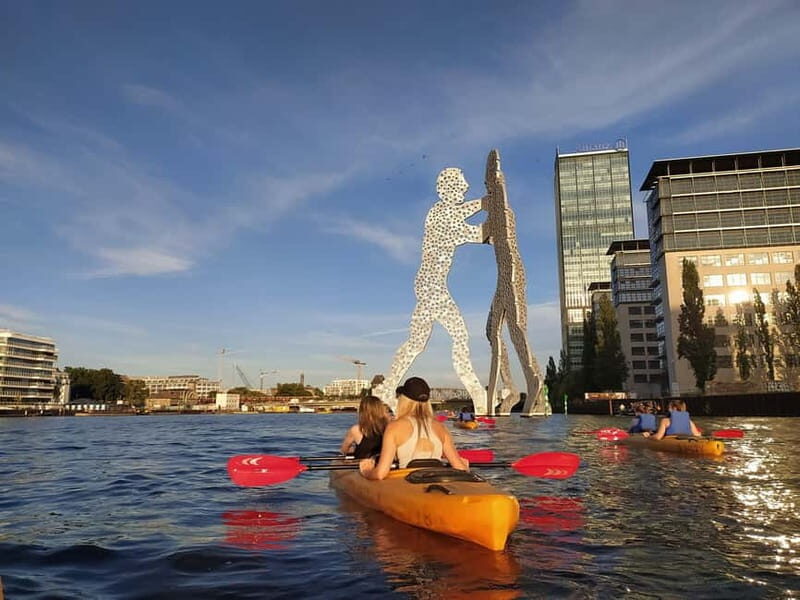 Berlin: Kayaking Tour East - Kreuzberg and Spree river - Who Should Consider This Tour