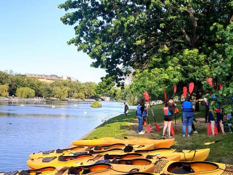 Berlin: Kayaking Tour Kreuzberg - Sunset on Landwehr Canal - FAQs