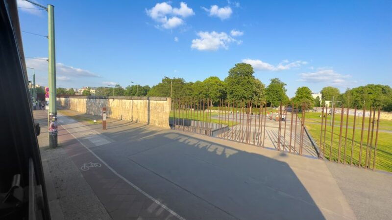 berlin-live-guided-evening-sightseeing-tour-by-open-top-bus