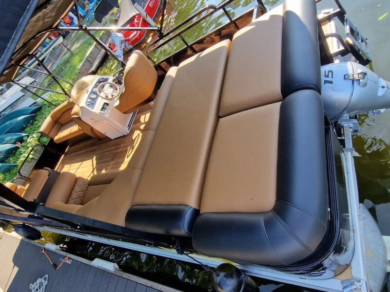 berlin-pontoon-boat-rental-bikini