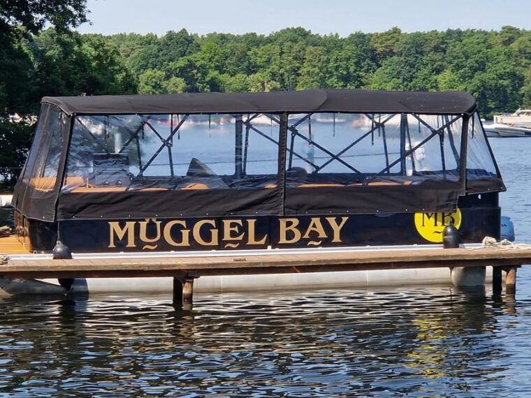 berlin-pontoon-boat-rental-bikini