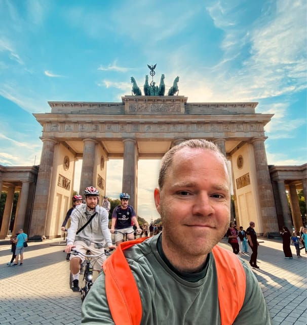 berlin-private-bike-tour-by-a-local-guide-in-danish-english