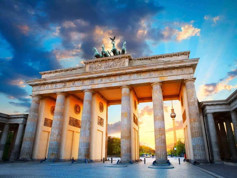Berlin: Private City Tour - Berlin Highlights Guided Walk - A Walk Through Berlin’s Most Famous Sights