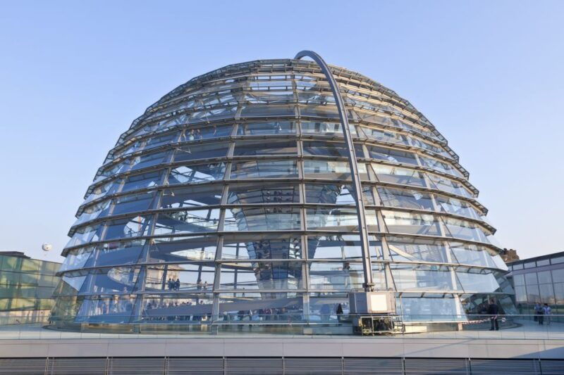 berlin-private-reichstag-and-glass-dome-tour