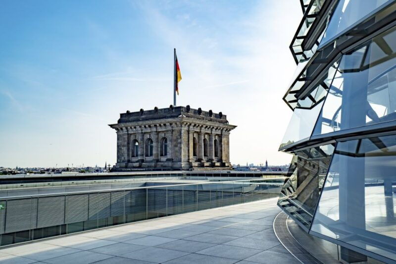berlin-private-reichstag-and-glass-dome-tour
