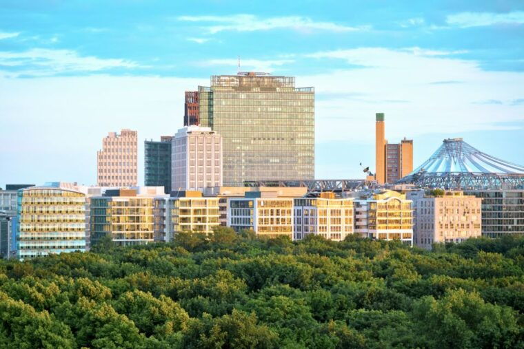 berlin-private-reichstag-and-glass-dome-tour