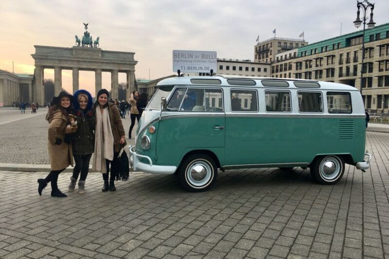berlin-private-sightseeing-tour-in-iconic-oldtimer-vw-bus