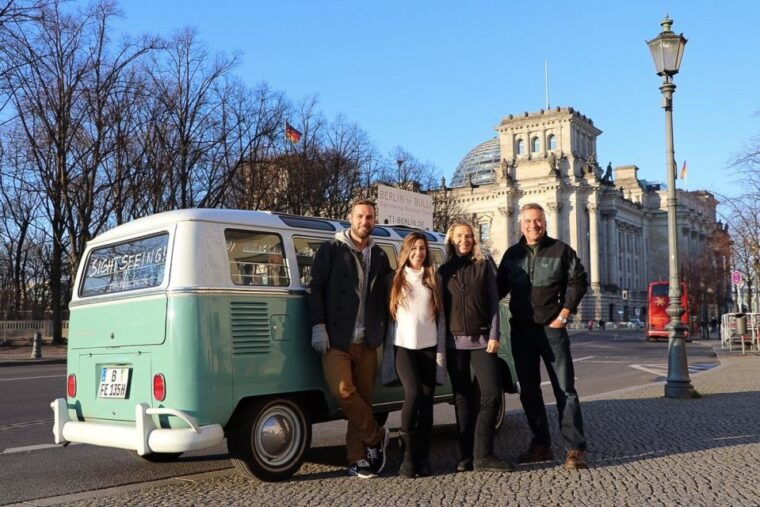 berlin-private-sightseeing-tour-in-iconic-oldtimer-vw-bus