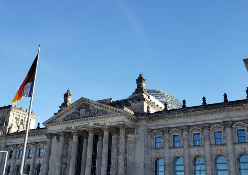 berlin-private-tour-of-government-district-with-glass-dome