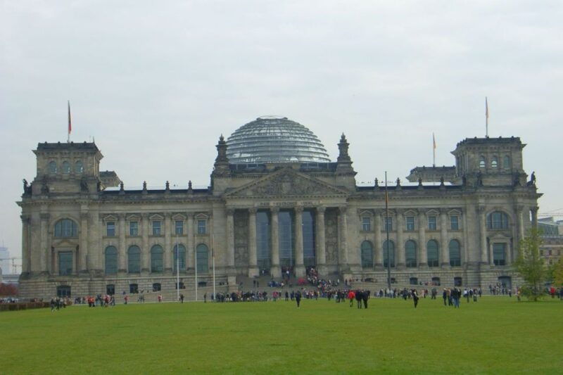 berlin-private-walking-tour-with-a-local-guide