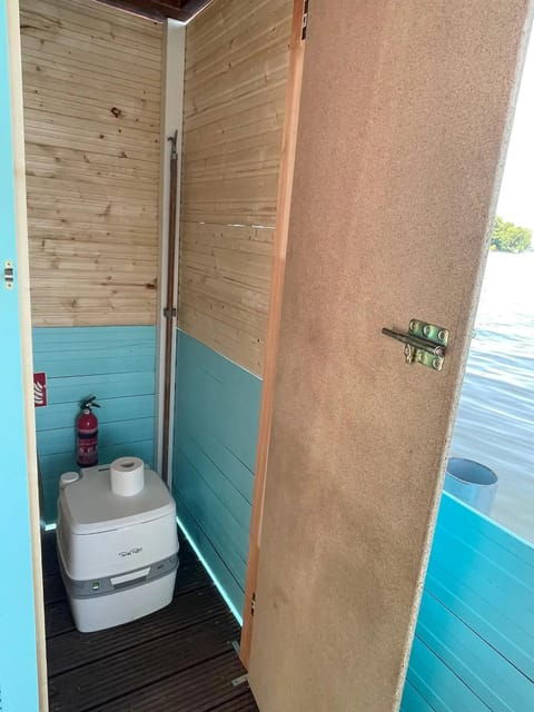 berlin-raft-boat-curacau-rental