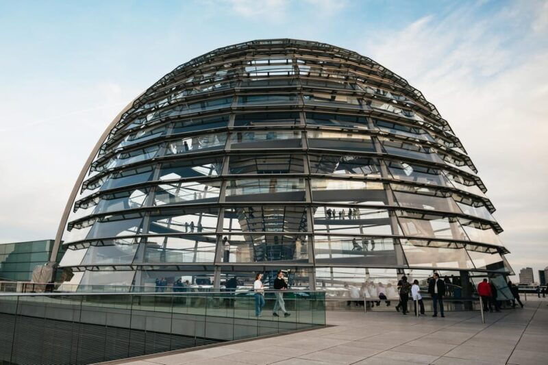 berlin-reichstag-dome-and-government-district-guided-tour