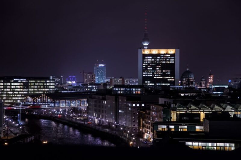 berlin-rooftop-dinner-at-the-kafer-restaurant-reichstag