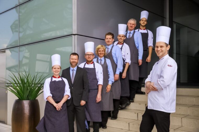 berlin-rooftop-lunch-at-the-reichstags-kafer-restaurant