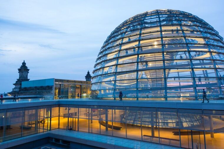berlin-rooftop-lunch-at-the-reichstags-kafer-restaurant