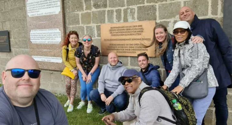 berlin-sachsenhausen-memorial-with-max-6-people-by-car
