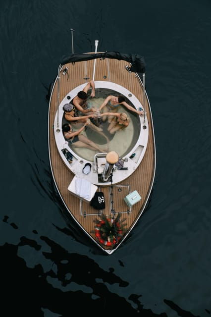 berlin-self-drive-hot-tub-boat-experience