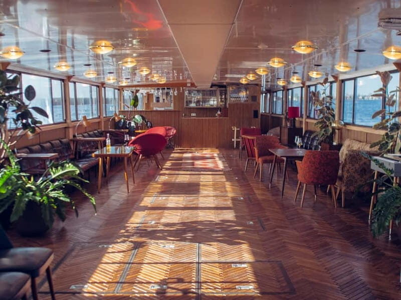 Berlin: Sightseeing Cruise from Berlin Main Station - An In-Depth Look at the Berlin Sightseeing Cruise
