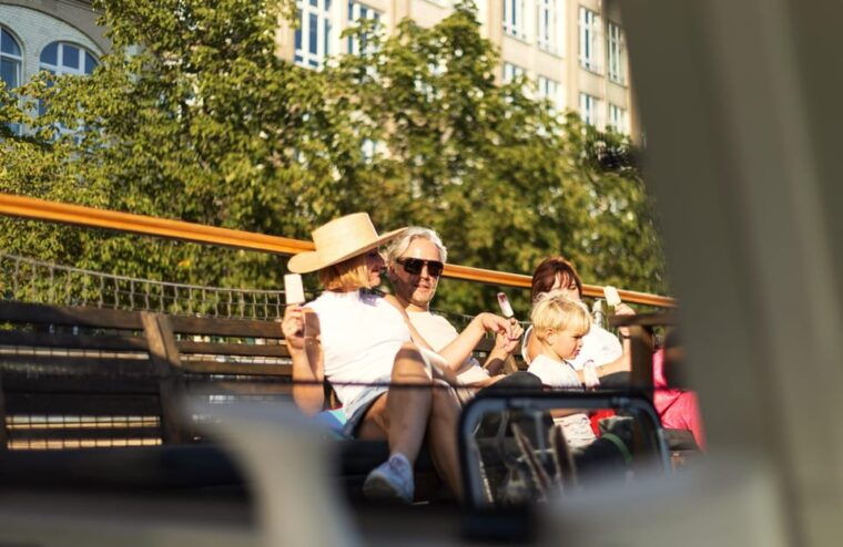 berlin-spree-river-romantic-moon-boat-ride