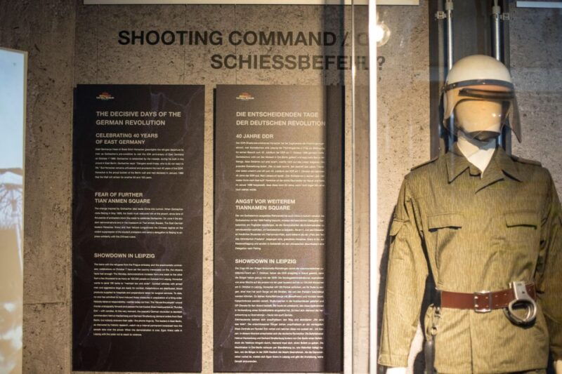 berlin-the-wall-museum-east-side-gallery-ticket