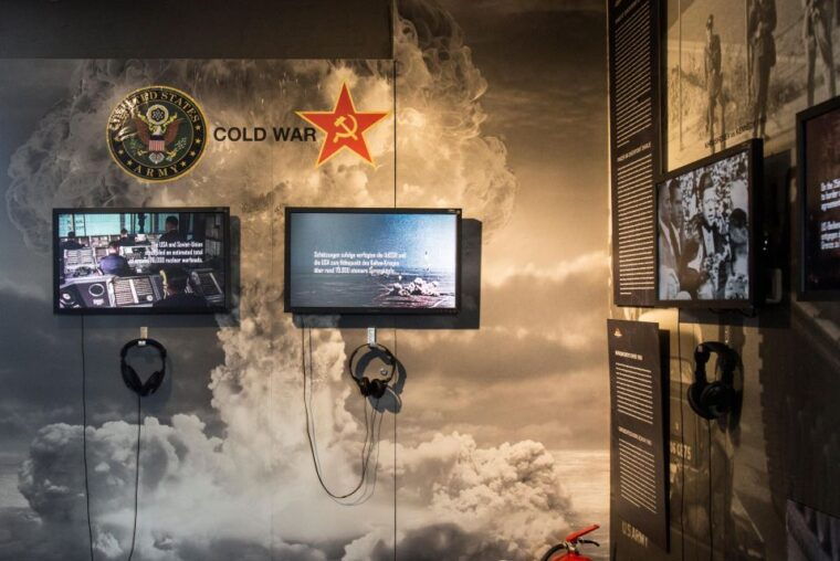 berlin-the-wall-museum-east-side-gallery-ticket