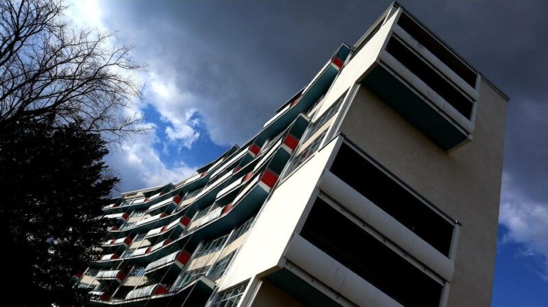 berlin-walking-tour-through-the-hansaviertel