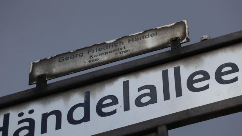 berlin-walking-tour-through-the-hansaviertel