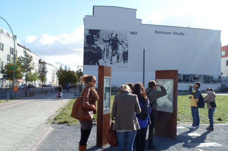 berlin-wall-small-group-guided-tour