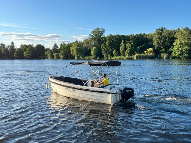 berlin-wonderful-days-renting-the-motorboat-tortola