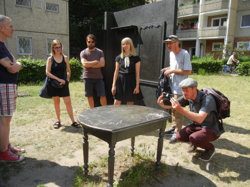 berlins-gallery-scene-2