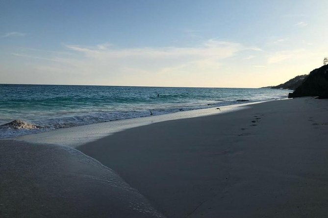 bermuda-railway-trail-and-off-the-beaten-path-walking-experience