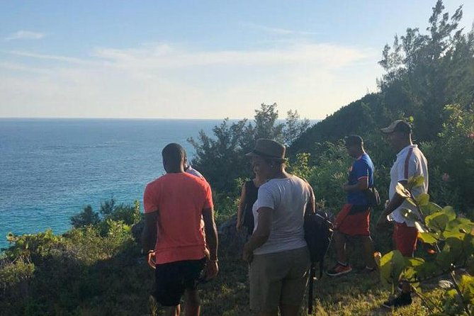 bermuda-railway-trail-and-off-the-beaten-path-walking-experience